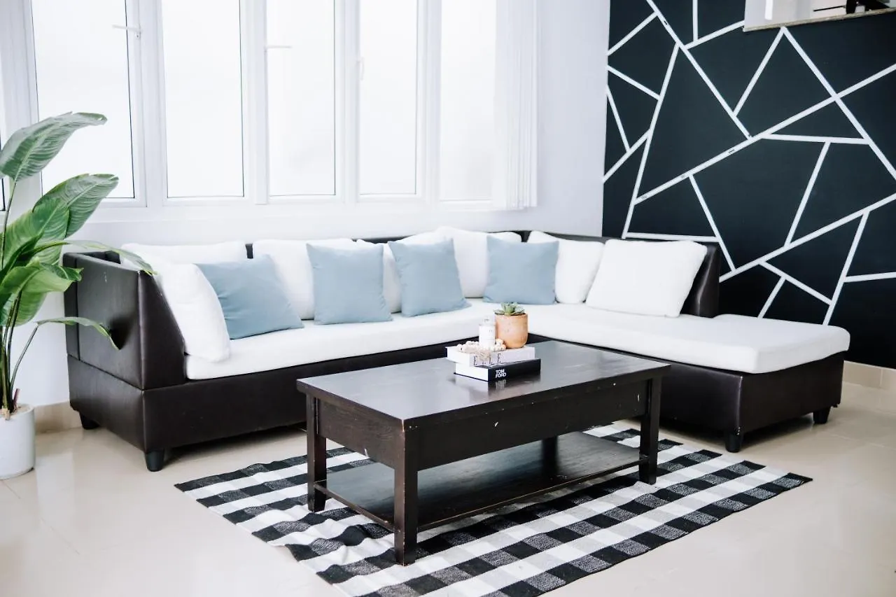 5 Bedroom Villa In Vung Tau- Biet Thu 5 Phong Bai Sau- The Black & White Garden Villa